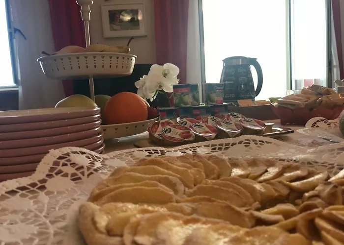 לינה וארוחת בוקר Di Fiore