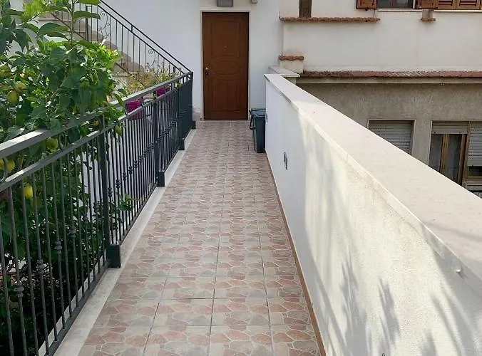 Di Fiore לינה וארוחת בוקר 4*